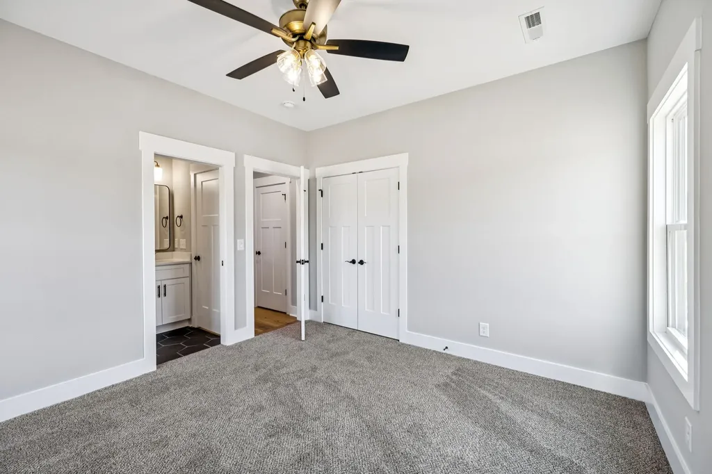 4088 Chicken Road Lebanon TN 37090