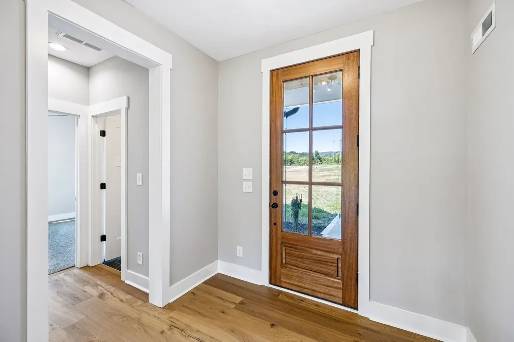 4088 Chicken Road Lebanon TN 37090