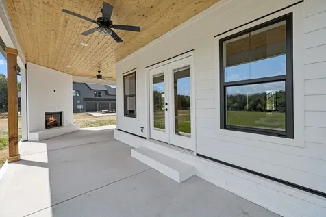 4088 Chicken Road Lebanon TN 37090