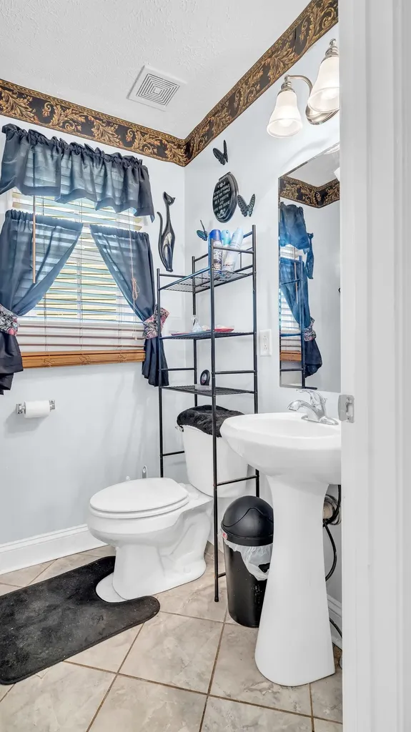 123 Golf Club Circle Springfield TN 37172