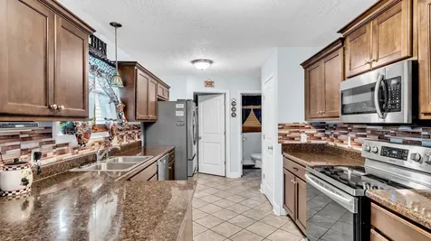 123 Golf Club Circle Springfield TN 37172