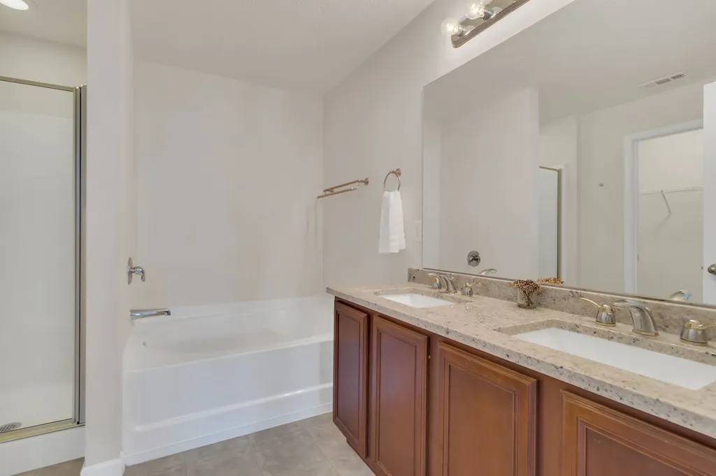 8103 Valley Oak Drive Brentwood TN 37027