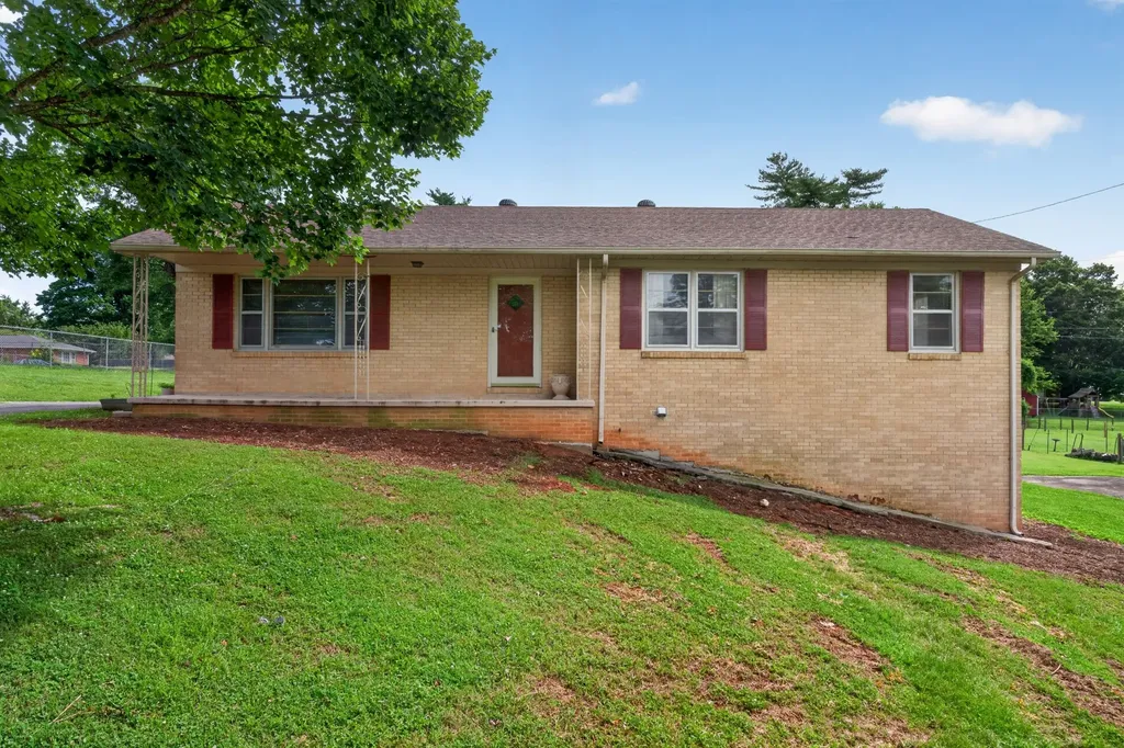 116 Westwood 5th Avenue Mcminnville TN 37110