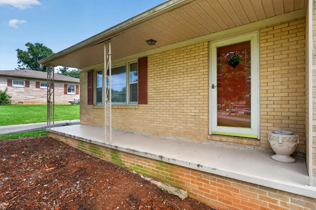 116 Westwood 5th Avenue Mcminnville TN 37110