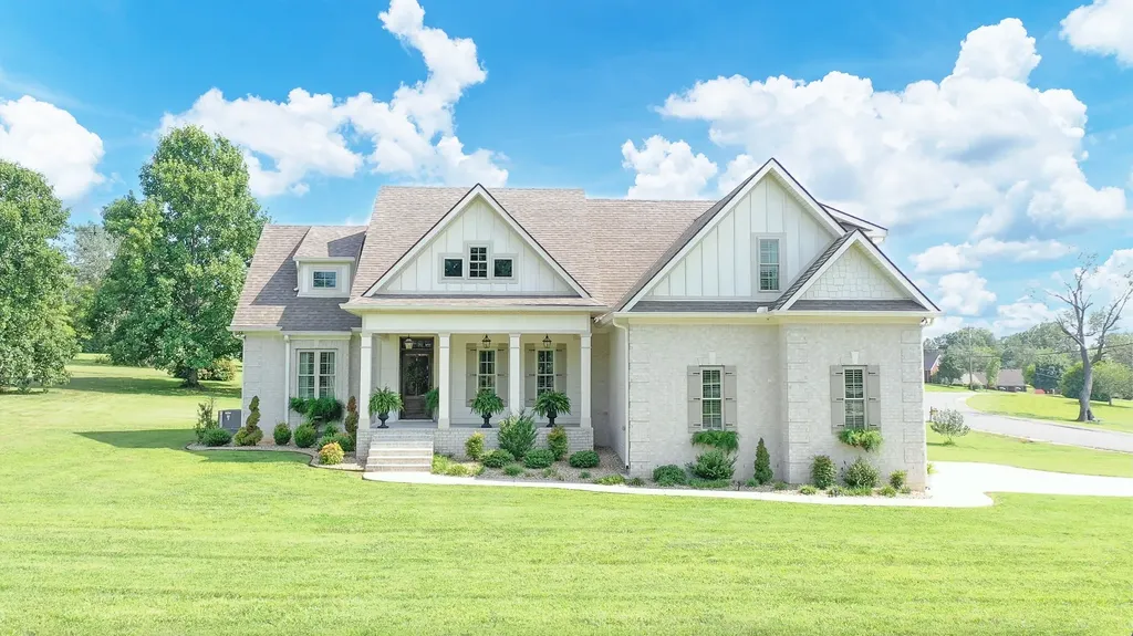 204 Green Hills Drive Shelbyville TN 37160