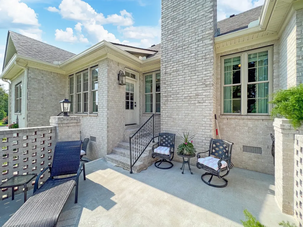 204 Green Hills Drive Shelbyville TN 37160