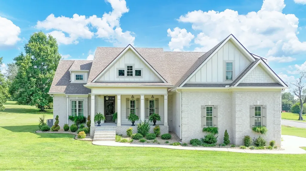 204 Green Hills Drive Shelbyville TN 37160