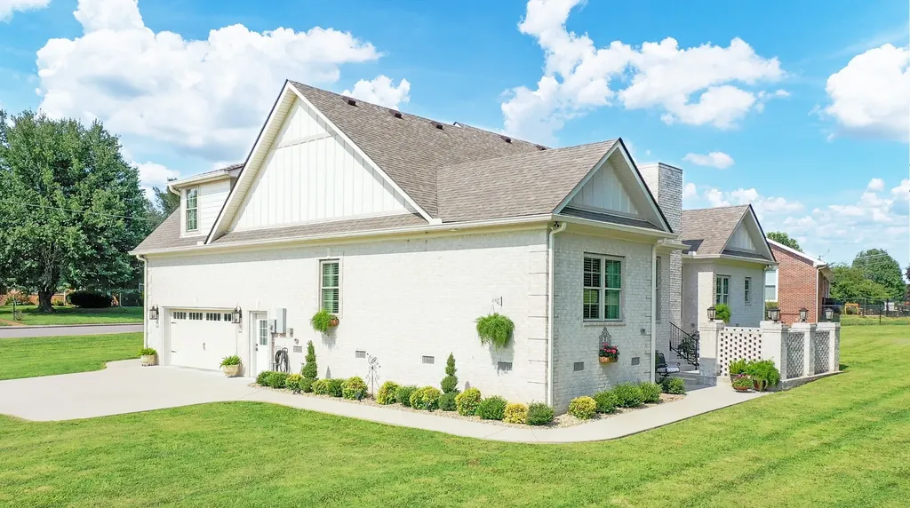 204 Green Hills Drive Shelbyville TN 37160