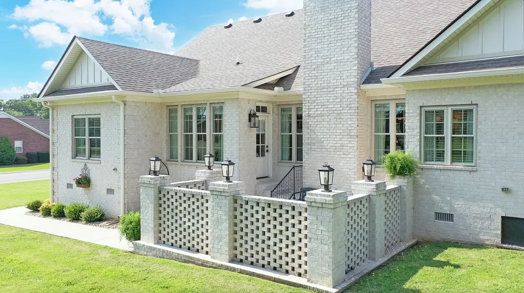 204 Green Hills Drive Shelbyville TN 37160