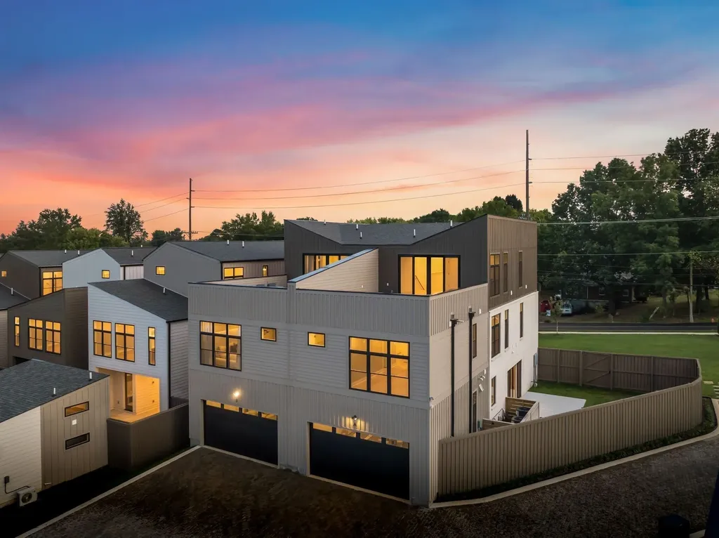 2305 Eastland Avenue Nashville TN 37206
