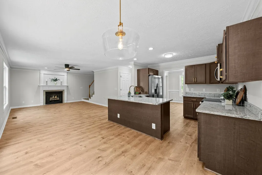 601 Winding Bluff Way Clarksville TN 37040