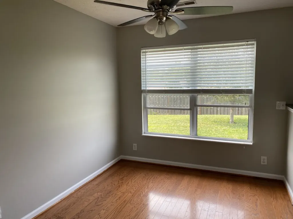 3933 Bridgeview Lane Nashville TN 37221