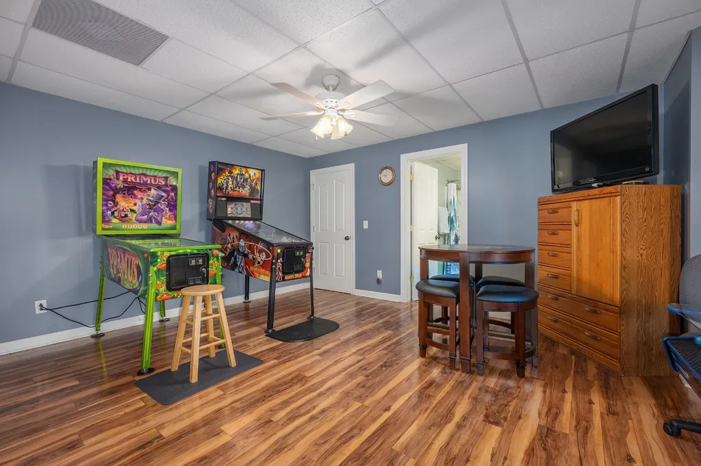 769 Happy Valley Road Bell Buckle TN 37020