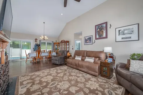 769 Happy Valley Road Bell Buckle TN 37020