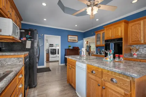 769 Happy Valley Road Bell Buckle TN 37020