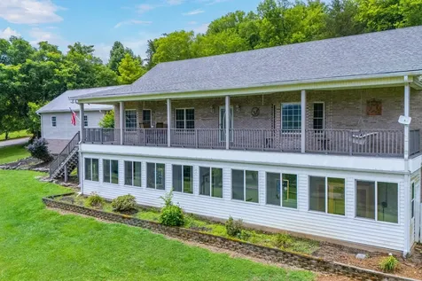 769 Happy Valley Road Bell Buckle TN 37020