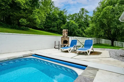 769 Happy Valley Road Bell Buckle TN 37020