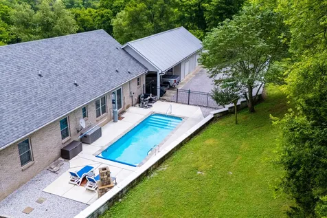 769 Happy Valley Road Bell Buckle TN 37020