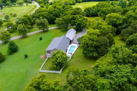 769 Happy Valley Road Bell Buckle TN 37020