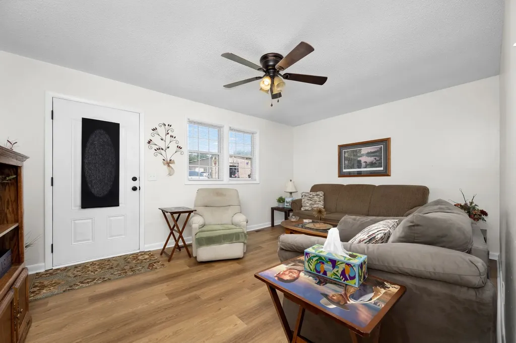 203 Freeman Drive Lewisburg TN 37091