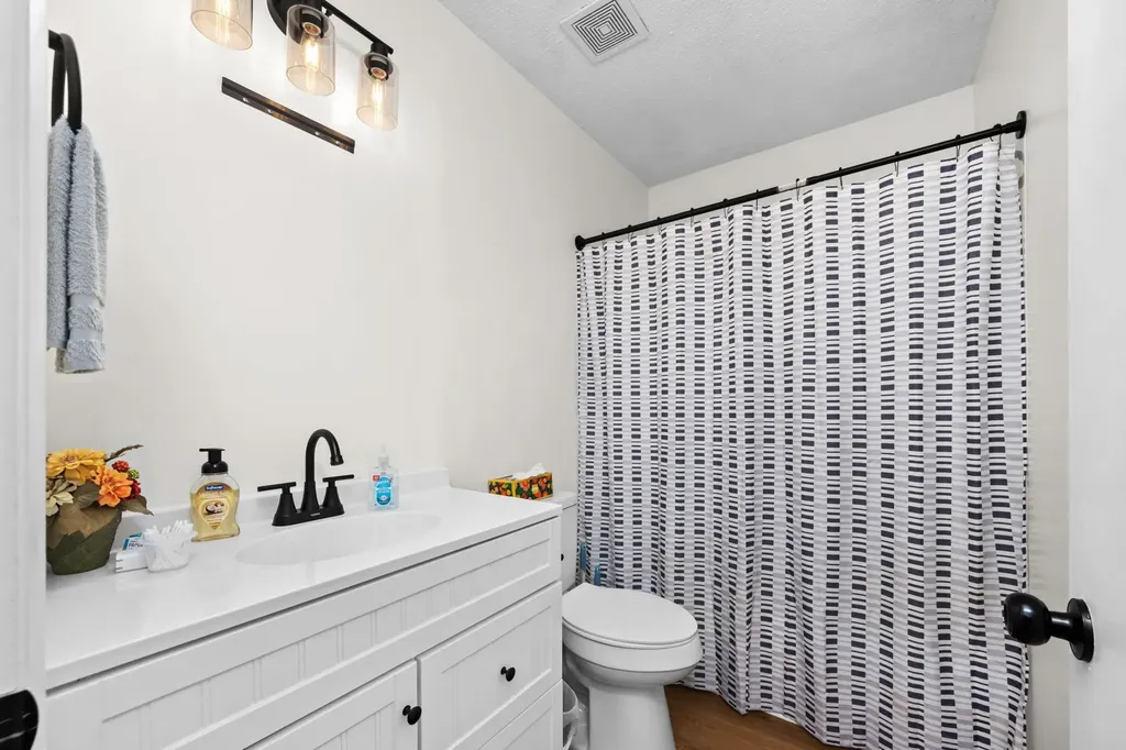 203 Freeman Drive Lewisburg TN 37091