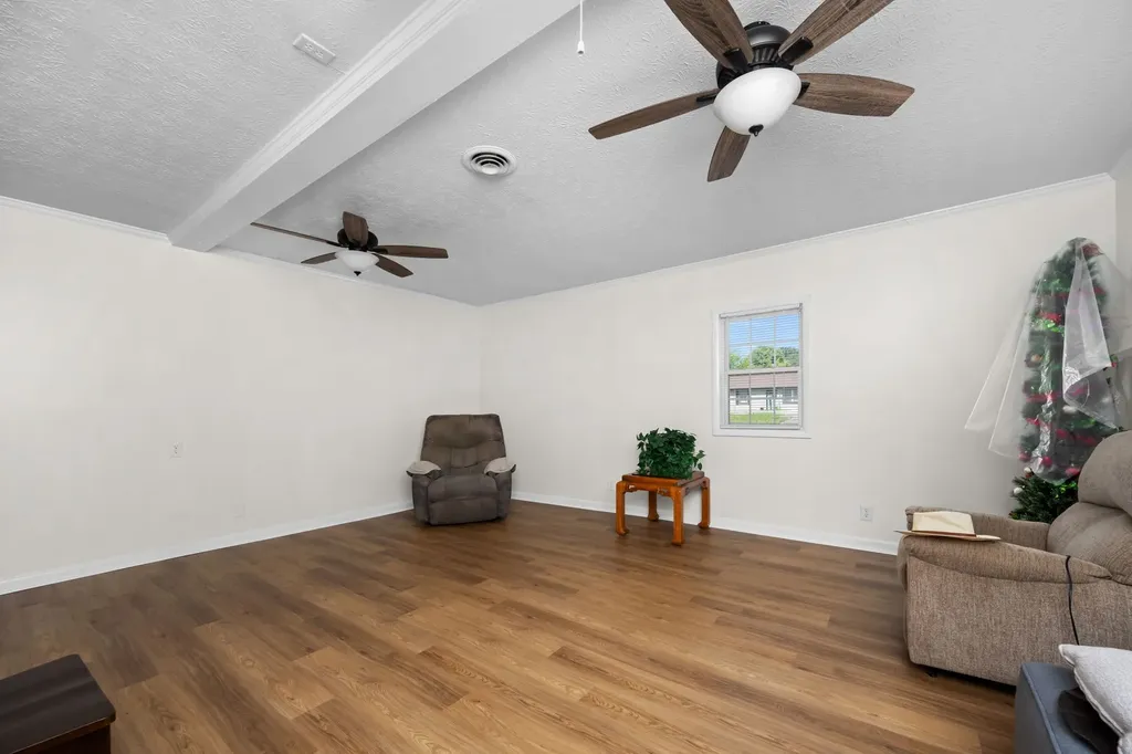 203 Freeman Drive Lewisburg TN 37091