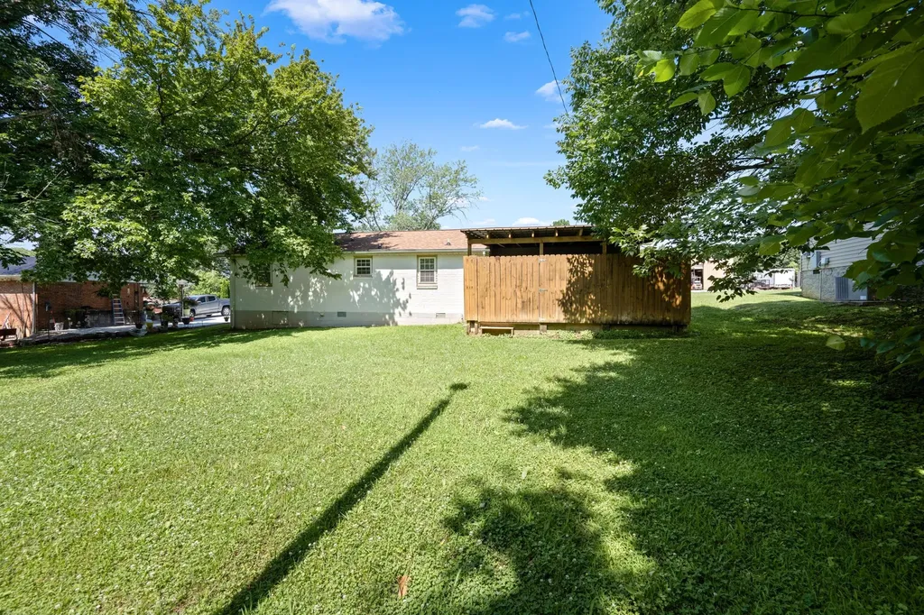 203 Freeman Drive Lewisburg TN 37091