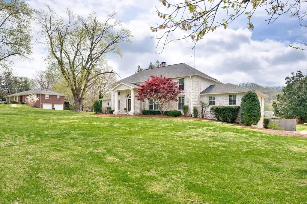 1937 Shamrock Drive Brentwood TN 37027