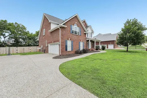 1012 Notting Hill Drive Gallatin TN 37066