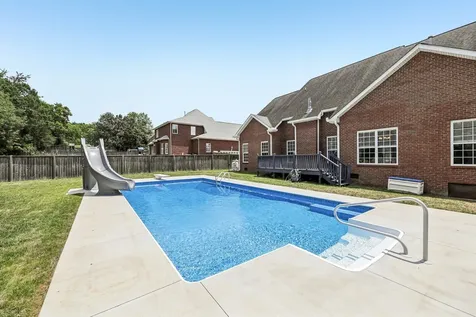 1012 Notting Hill Drive Gallatin TN 37066