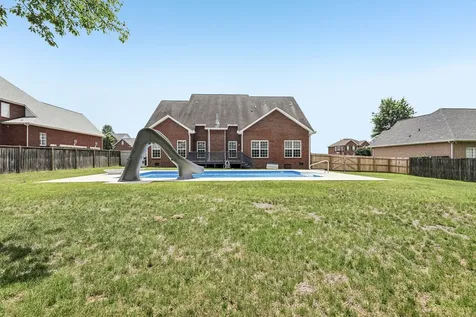 1012 Notting Hill Drive Gallatin TN 37066
