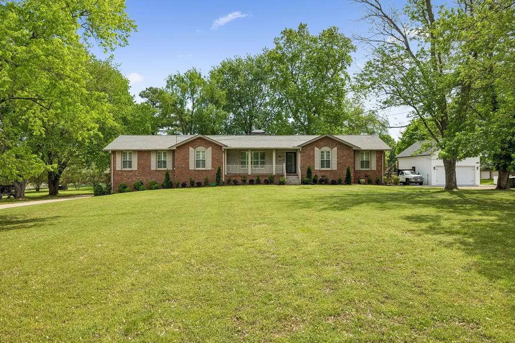 281 Lake Terrace Drive Hendersonville TN 37075
