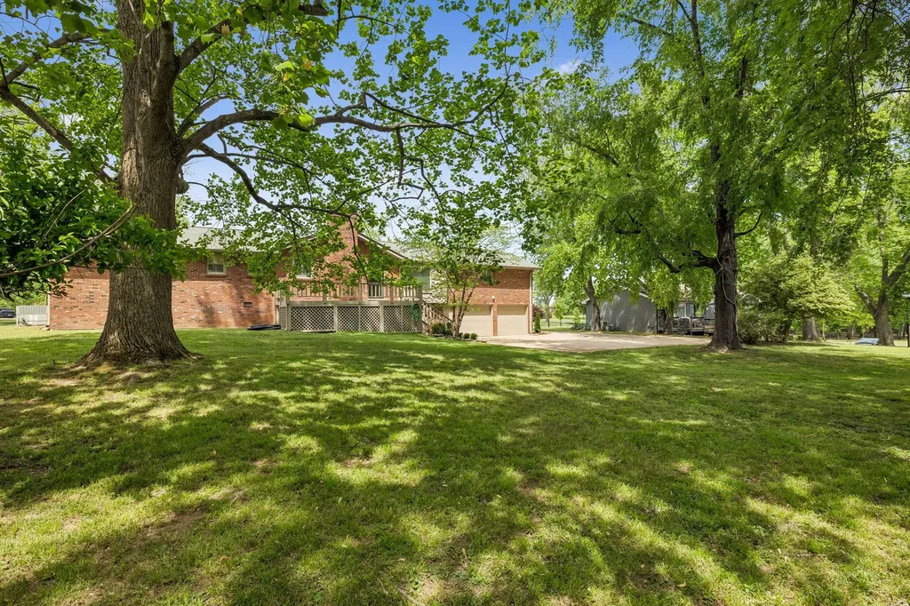 281 Lake Terrace Drive Hendersonville TN 37075