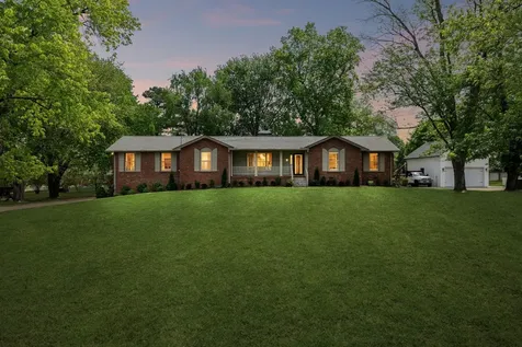 281 Lake Terrace Drive Hendersonville TN 37075
