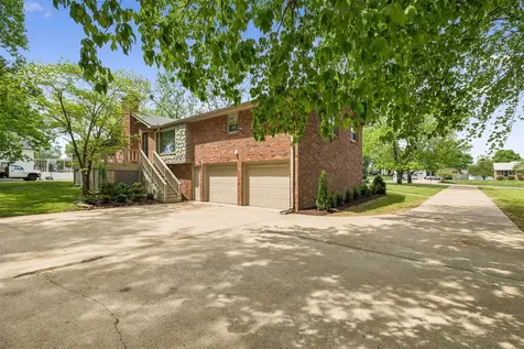 281 Lake Terrace Drive Hendersonville TN 37075