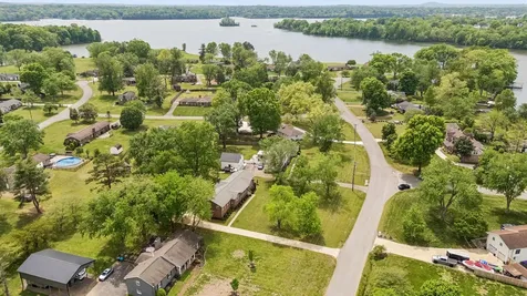 281 Lake Terrace Drive Hendersonville TN 37075