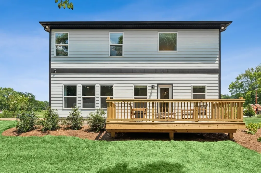 1800 Sharpstone Columbia TN 38401