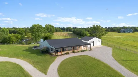 5303 Eagleville Pike Eagleville TN 37060