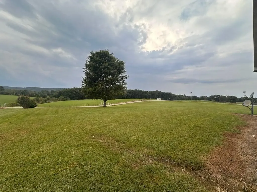 12343 Griffith Road Pikeville TN 37367