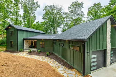 19 Stonehaven Drive Signal Mountain TN 37377
