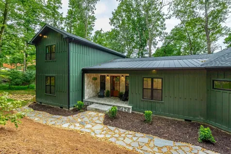 19 Stonehaven Drive Signal Mountain TN 37377