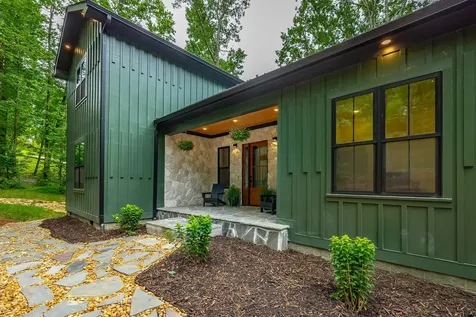 19 Stonehaven Drive Signal Mountain TN 37377