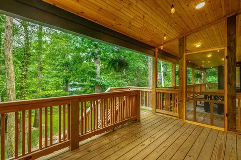 19 Stonehaven Drive Signal Mountain TN 37377