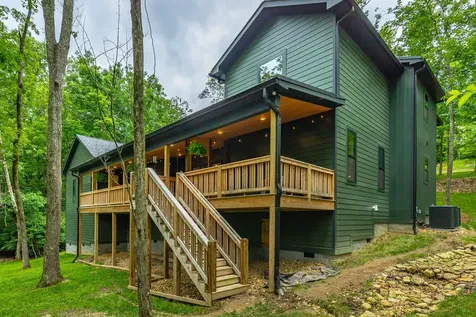 19 Stonehaven Drive Signal Mountain TN 37377