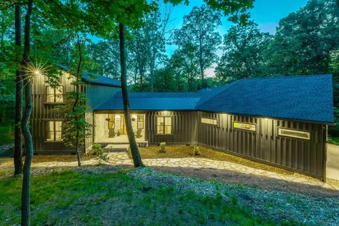 19 Stonehaven Drive Signal Mountain TN 37377