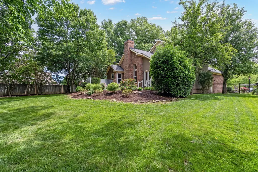 94 Trotwood Mews Brentwood TN 37027