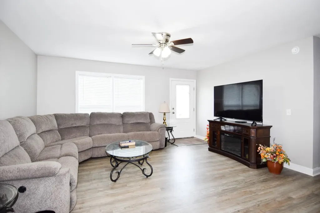 345 Marrell Street Gallatin TN 37066