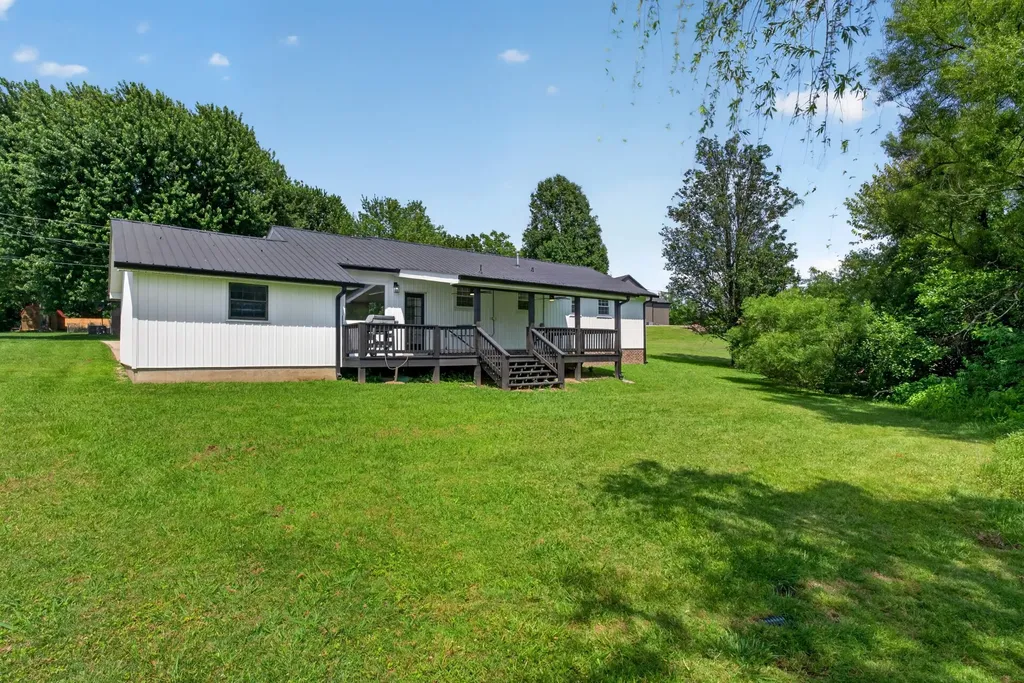 119 Vandy Circle Sparta TN 38583