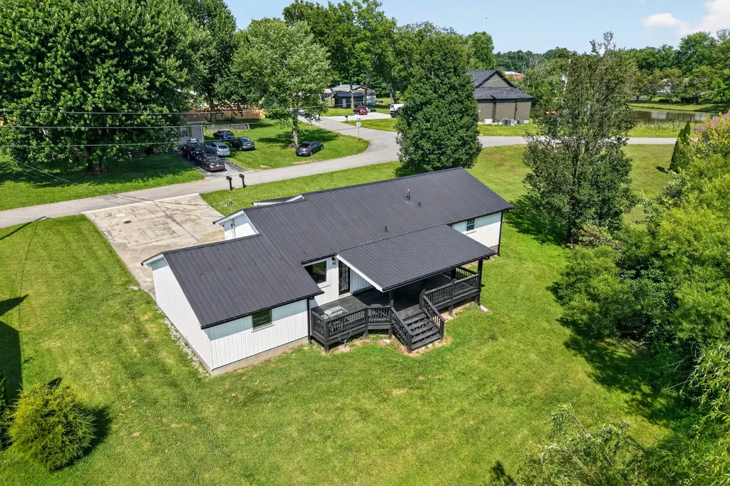 119 Vandy Circle Sparta TN 38583