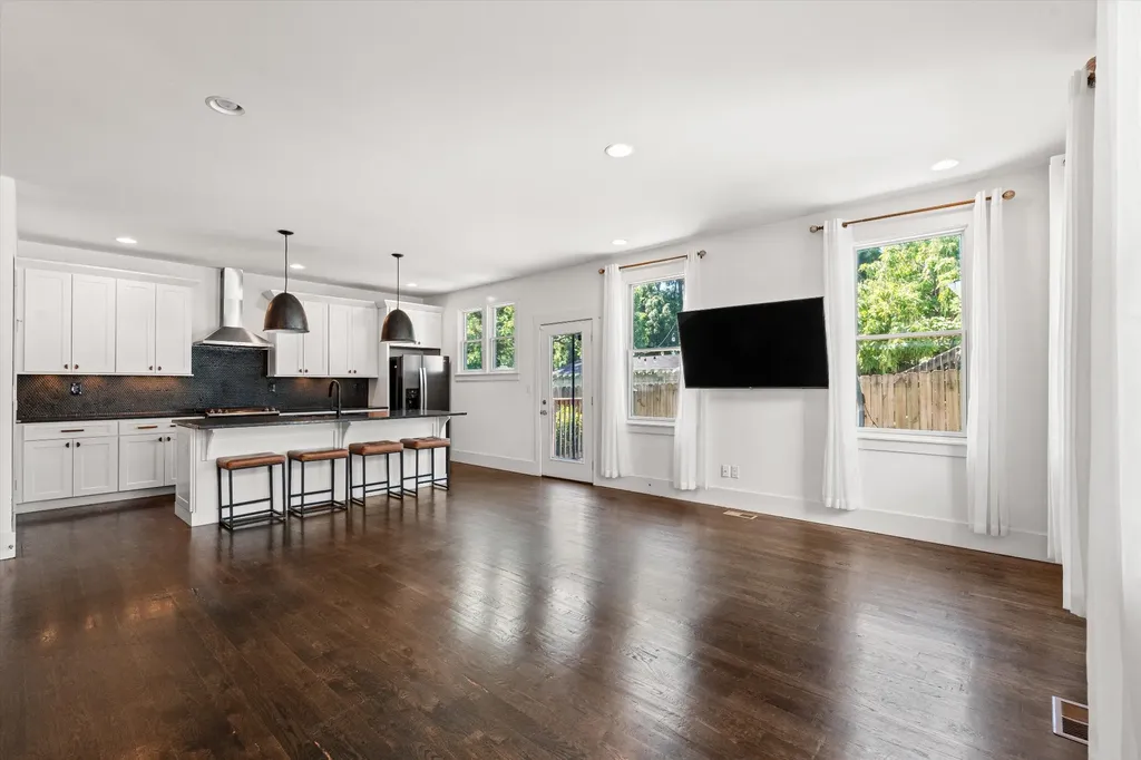 602 Douglas Avenue Nashville TN 37207
